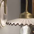 Applique in Ceramica Lucida Plissettata e Bordo Dipinto a Mano - Laquila Viadurini