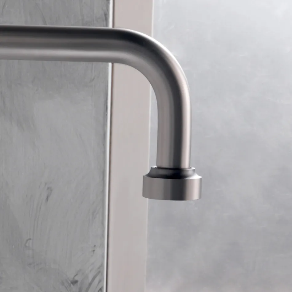 Batteria Lavabo Moderna 3 Fori con Linee Rosso e Blu Made in Italy - Quito Viadurini