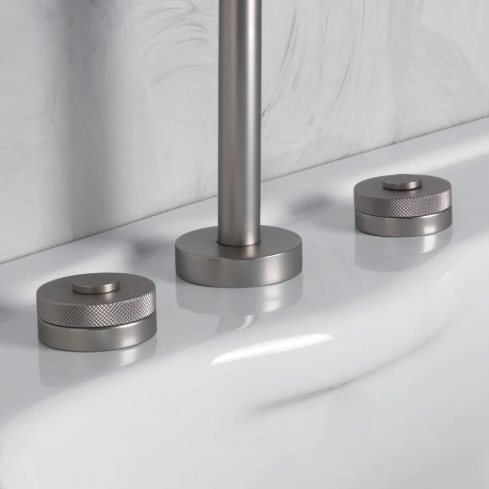 Batteria Lavabo Moderna 3 Fori con Scarico Made in Italy - Quito Viadurini