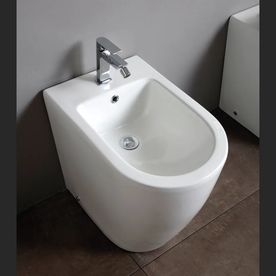Bidet Monoforo con Scarico Traslato in Ceramica dal Design Moderno - Oleandro  Viadurini