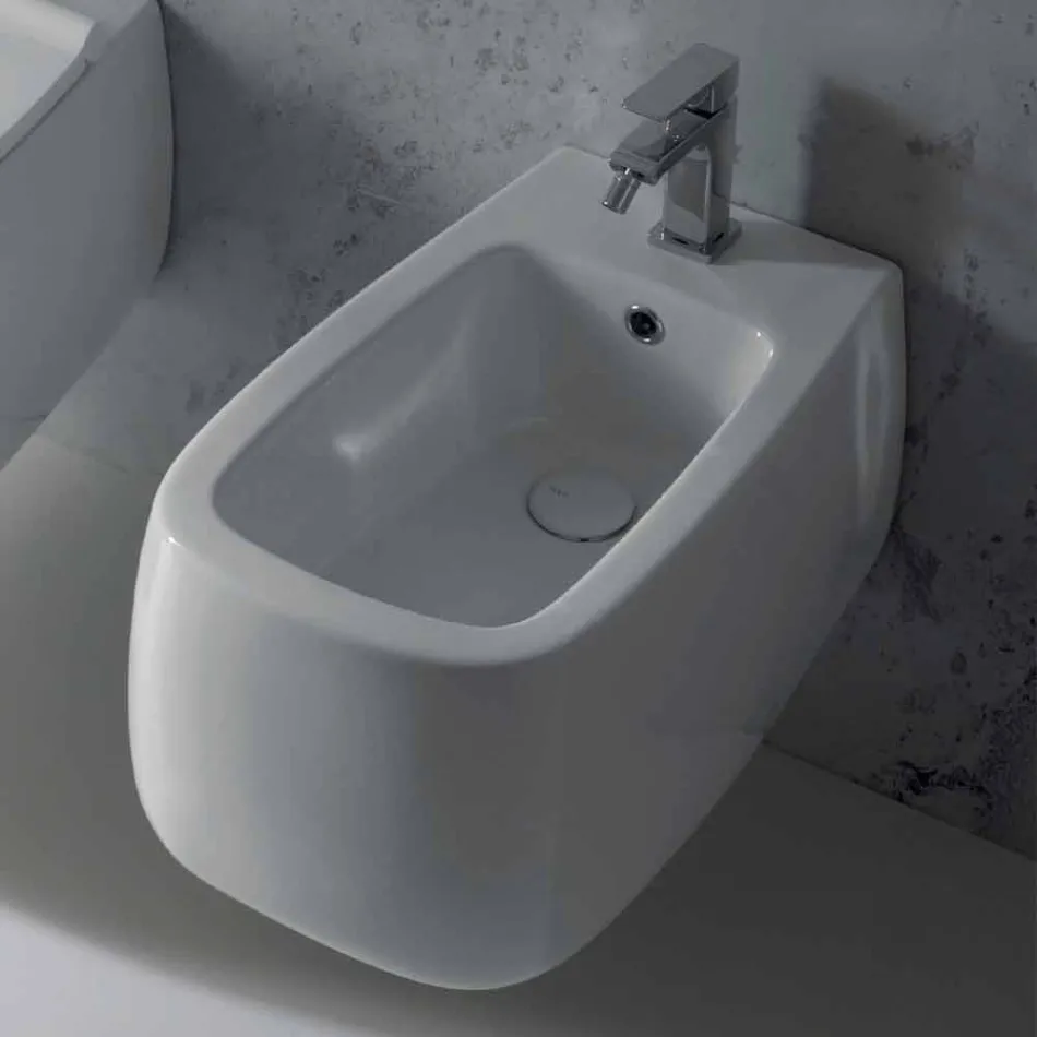 Bidet sospeso di design in ceramica bianco Gaiola, fatto in Italia Viadurini