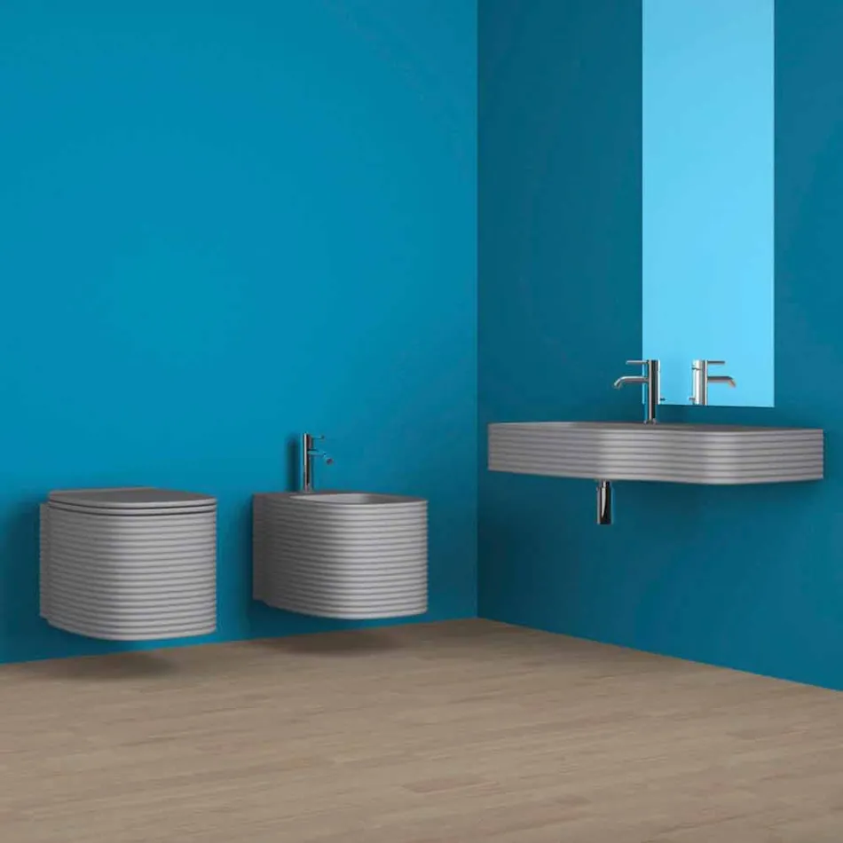 Bidet sospeso in ceramica di moderno design prodotto in Italia, Amleto Viadurini