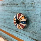 Cassettiera con Cassetti Colorati e Pomelli in Ceramica Made in Italy - Hendriks Viadurini