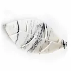 Centrotavola in Marmo Arabescato dalla Forma a Foglia Made in Italy - Treviso Viadurini