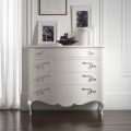 Comò in Legno Bianco Perla a Rilievo con Maniglie Cromate Made in Italy - Berlino
