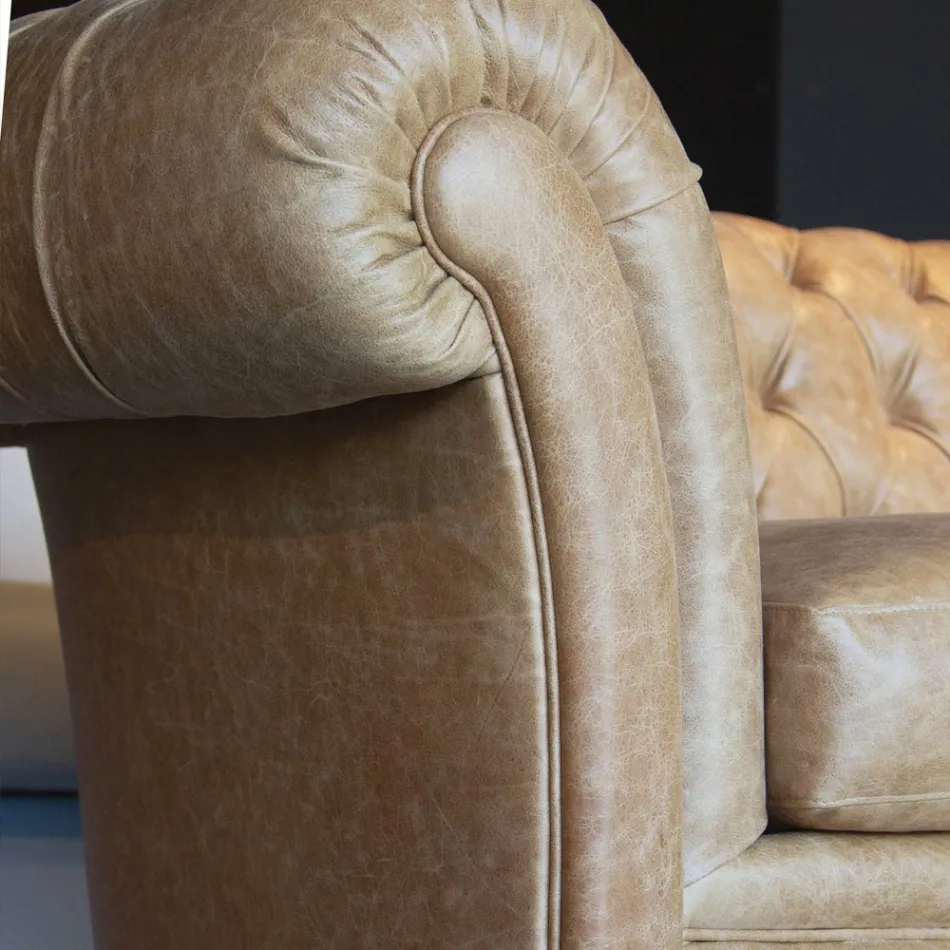 Divano da Interno con Piedi in Legno e Ruote in Metallo Made in Italy - Giocoso Viadurini