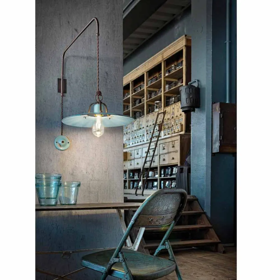 Lampada a sospensione con braccio direzionabile stile country Sally Viadurini