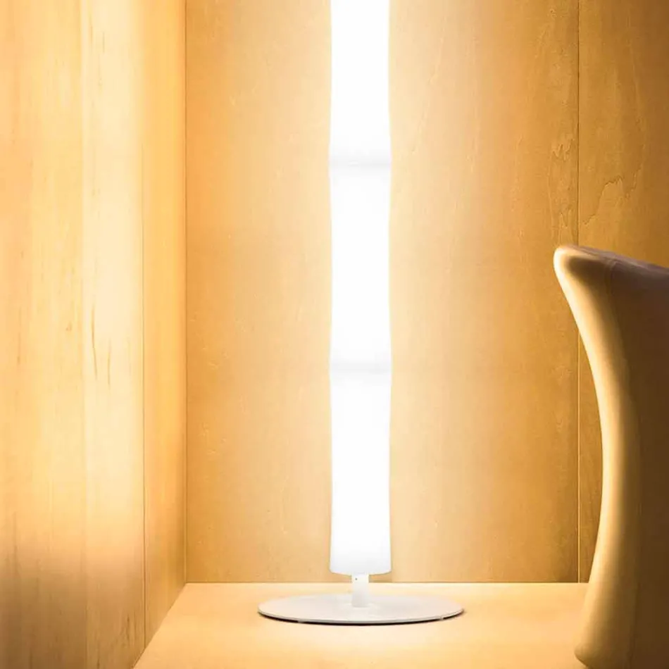 Lampada da Terra con Paralume in Polietilene Bianco Made in Italy - Asturia Viadurini