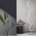 Lampada da Terra in Metallo Finitura Oro con LED Dimmerabile - Raissa