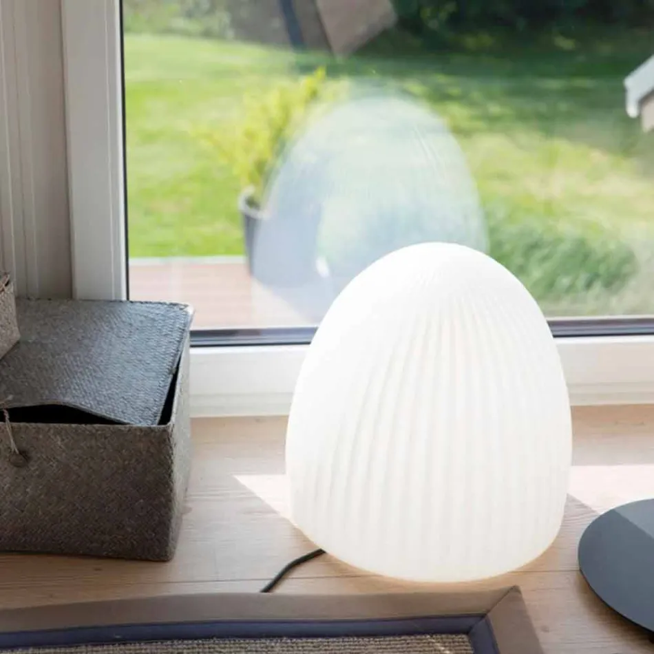 Lampada da Terra in Plastica Bianca Attacco Led, Solare o E27 Design - Massostar Viadurini