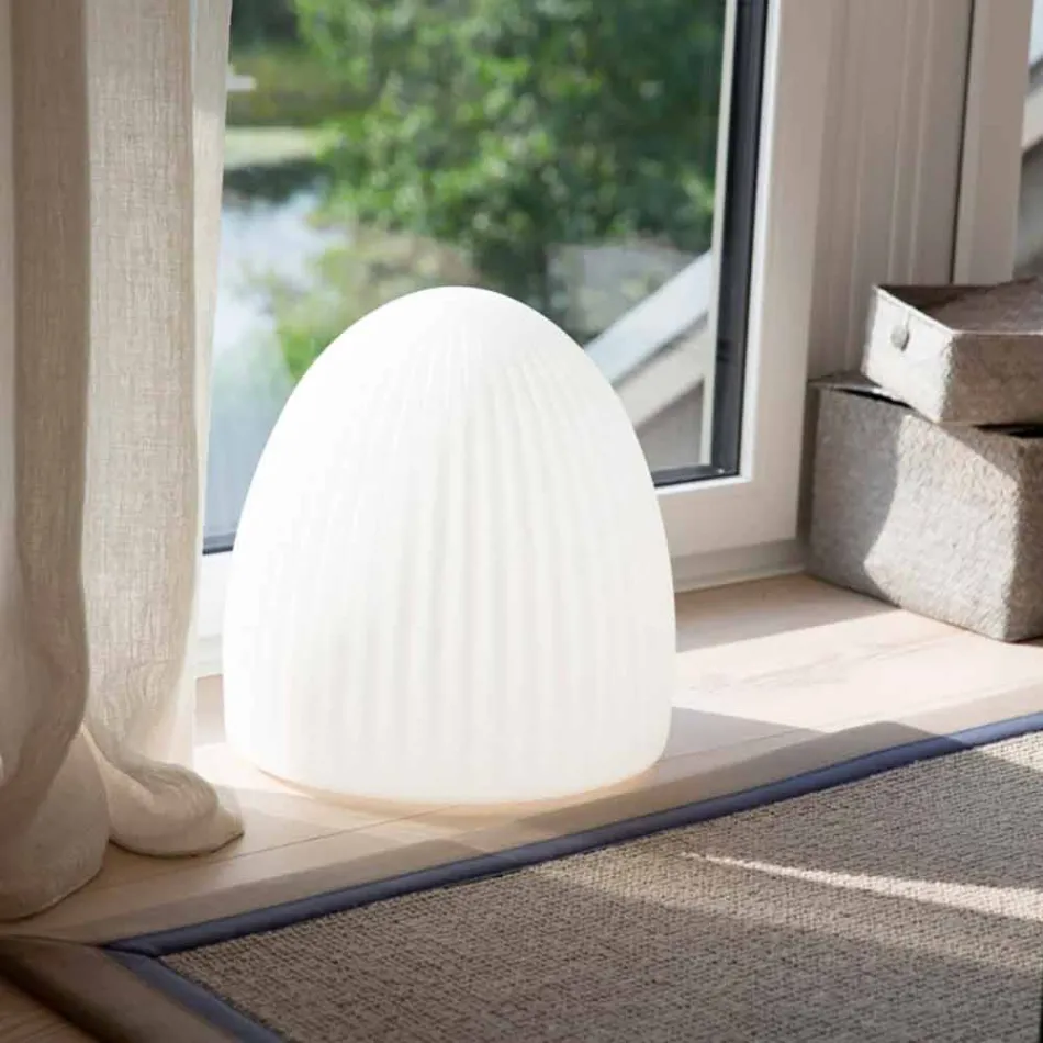 Lampada da Terra in Plastica Bianca Attacco Led, Solare o E27 Design - Massostar Viadurini