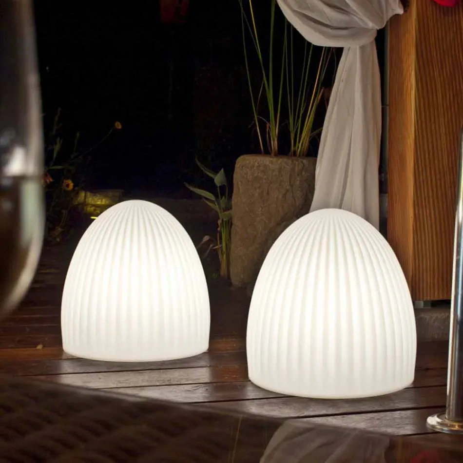 Lampada da Terra in Plastica Bianca Attacco Led, Solare o E27 Design - Massostar Viadurini