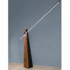 Lampada da Terra in Rovere Massello e Acciaio Made in Italy, Pregiata - Calisto Viadurini
