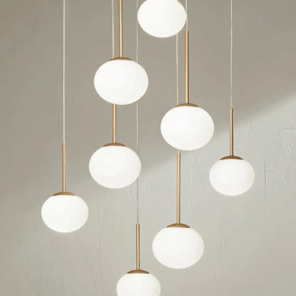 Lampadario con 8 LED in Metallo Verniciato Color Oro e Vetro Soffiato - Ailanto Viadurini