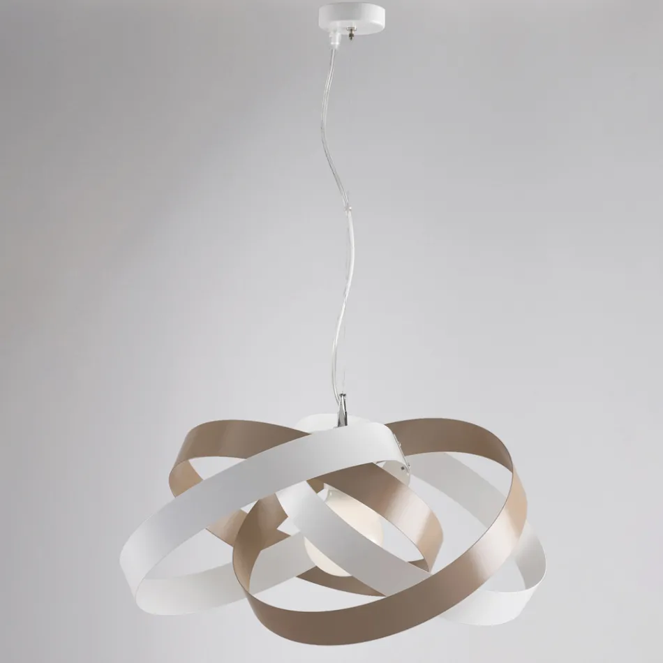Lampadario in metallo e vetro per illuminare interni con eleganza – Rosmarino Viadurini