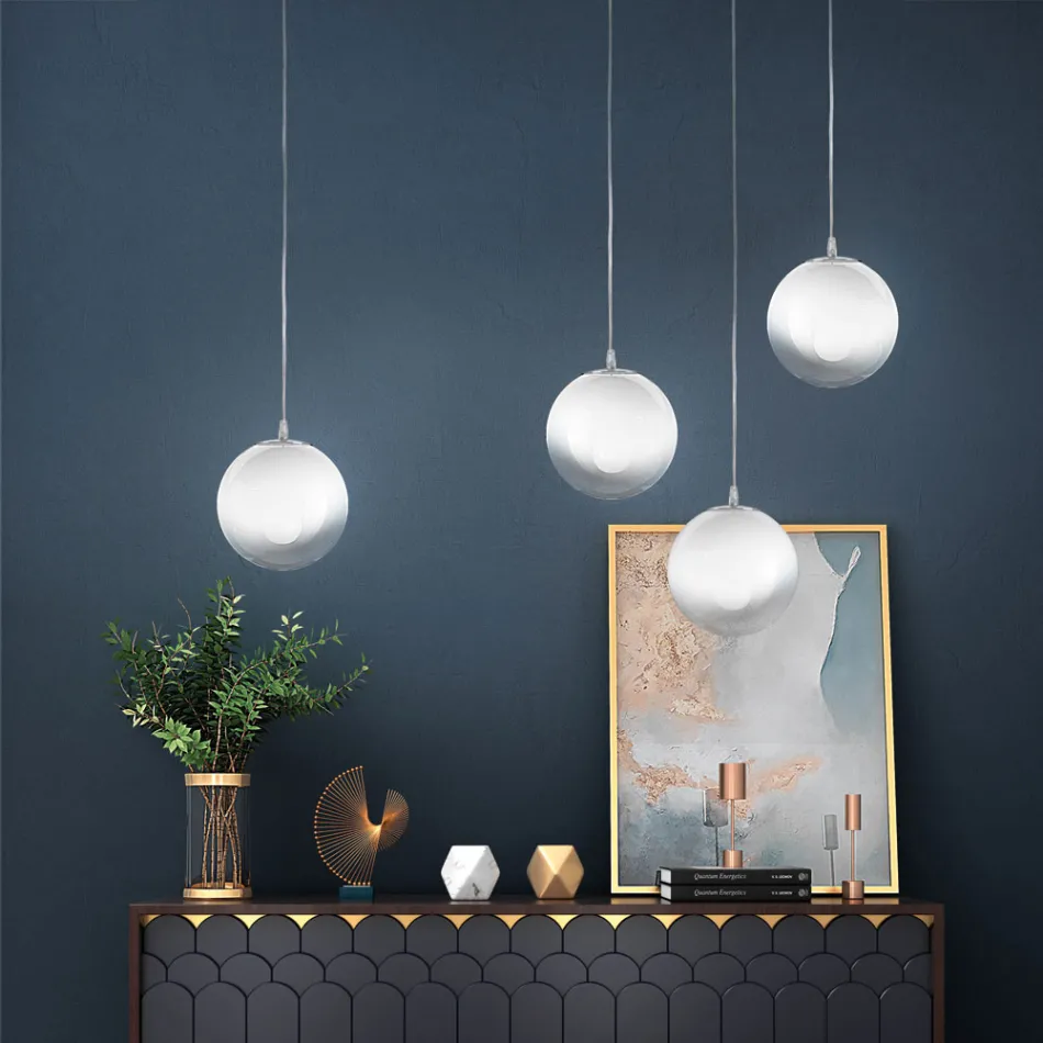Lampadario su Barra Lineare Quattro Lumi in Vetro Bianco Made in Italy - Isotta Viadurini