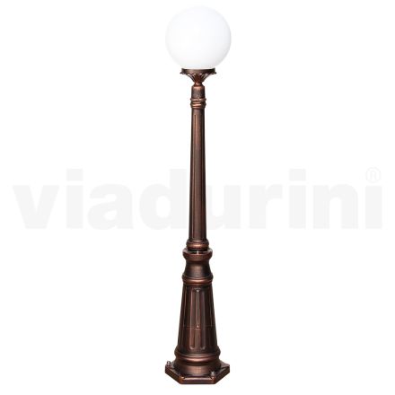 Lampione Alto 145 cm in Acrilico e Alluminio Nero Made in Italy - Trovanero Viadurini