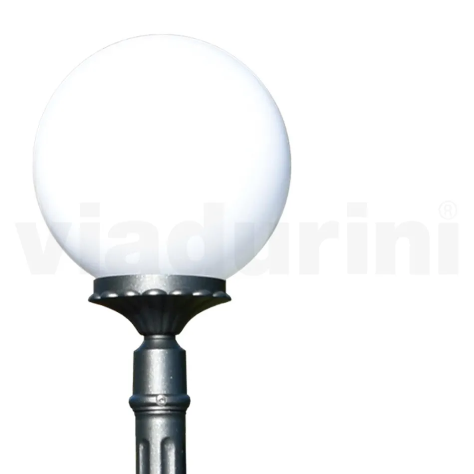 Lampione Alto 208 cm in Acrilico e Alluminio Antracite Made in Italy - Trovaantracite Viadurini