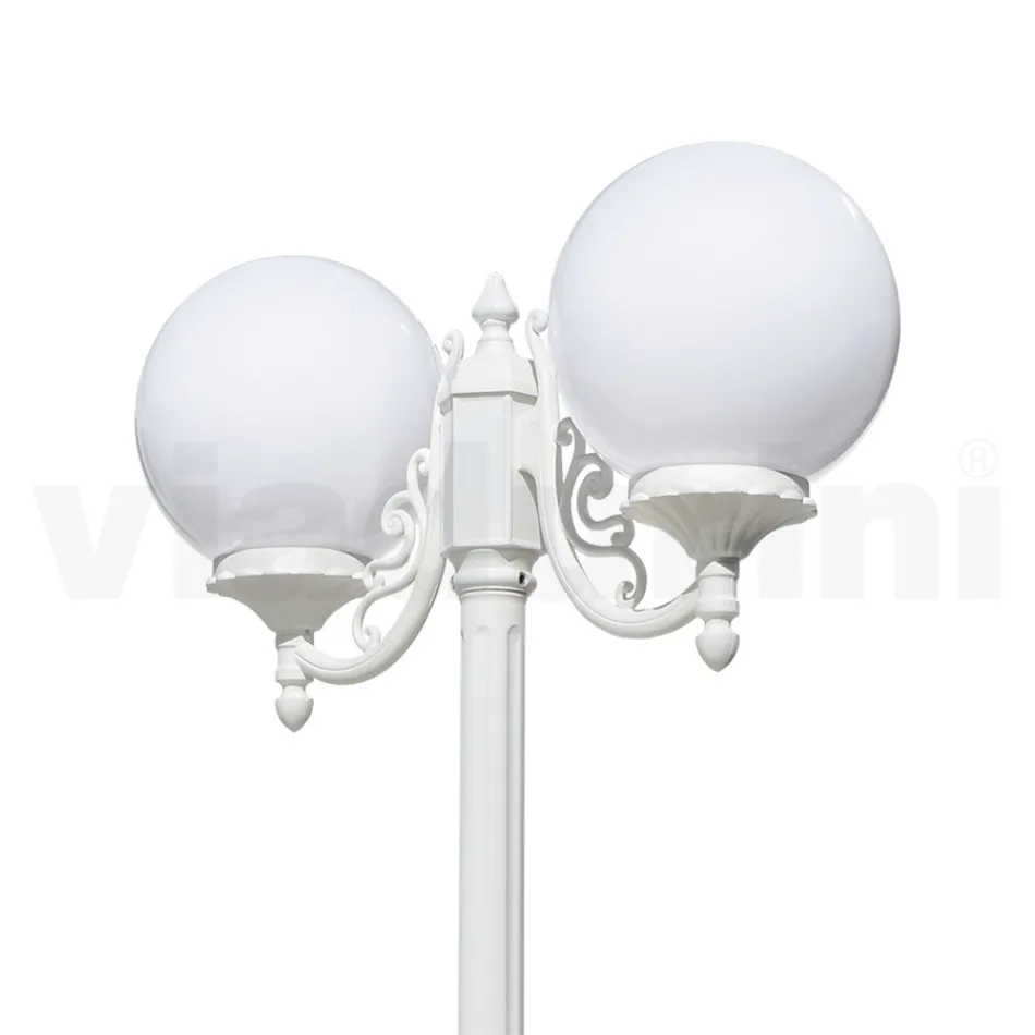 Lampione Alto 230 cm in Acrilico e Alluminio Bianco Made in Italy - Trovabianco Viadurini