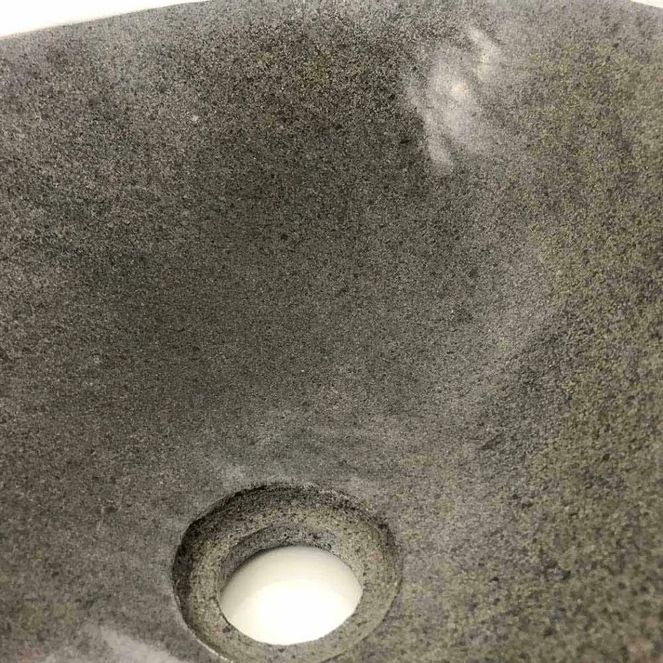 Lavabo da appoggio in pietra di fiume Akta pezzo unico Viadurini