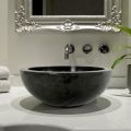 Lavabo da appoggio tondo nero in pietra naturale Levi, pezzo unico