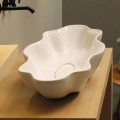 Lavabo di design moderno da appoggio ceramica bianco made Italy Cubo 