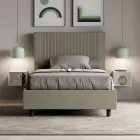 Letto 140x200 cm con Testata Decorata con Linee Verticali Made in Italy - Pattini Viadurini