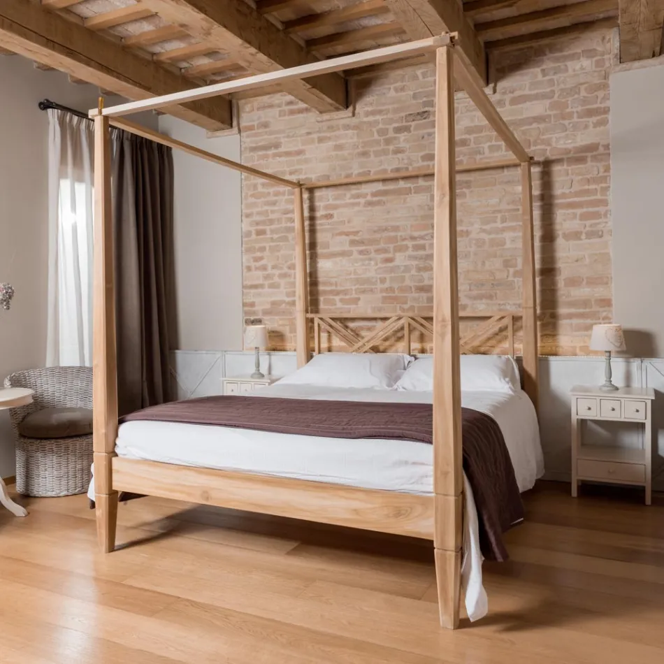 Letto Matrimoniale 160x200 con Baldacchino in Legno Teak Massello - Acquarello Viadurini