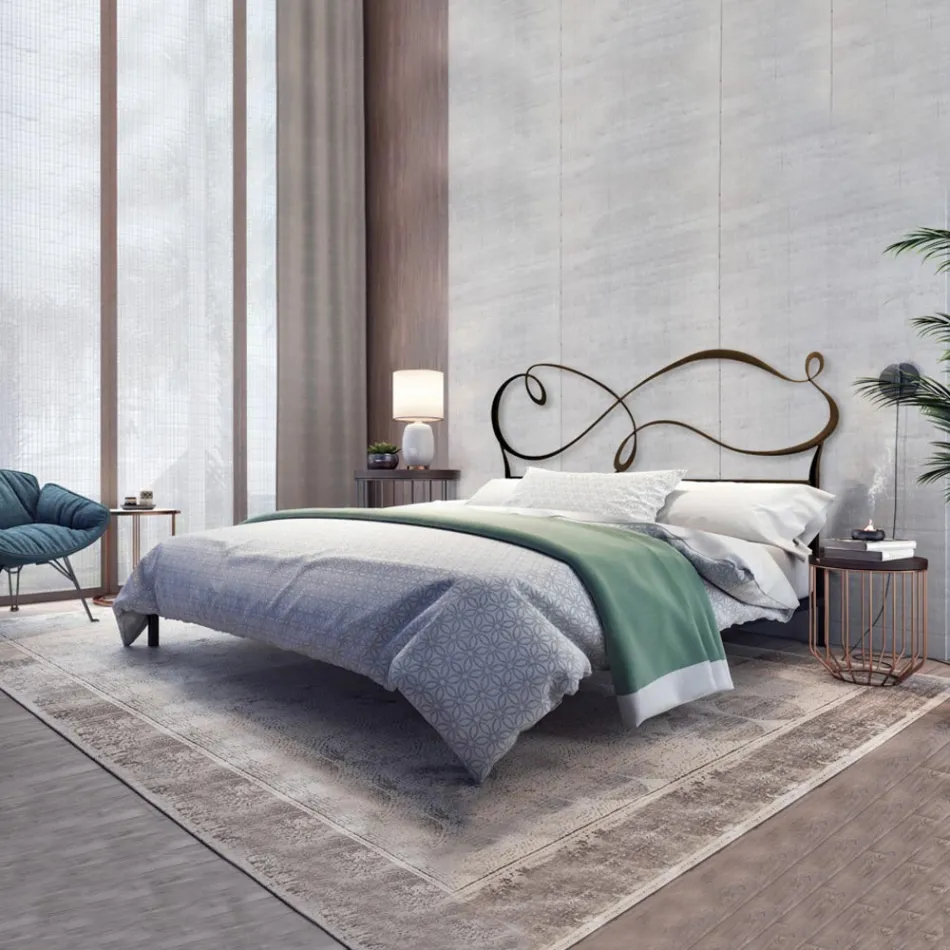 Letto Matrimoniale con Giroletto in Ferro Pieno e Tubolare Made in Italy - Design Viadurini