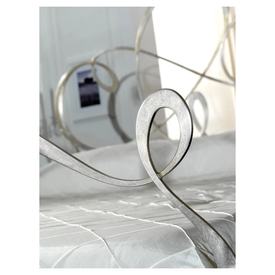 Letto Matrimoniale con Pediera Coordinata, Materasso e 2 Comodini - Nebbia Viadurini