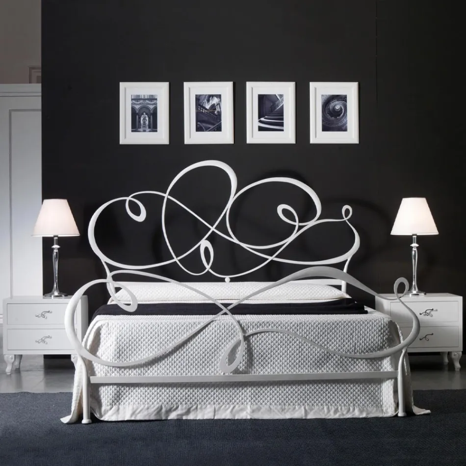 Letto Matrimoniale con Pediera Coordinata, Materasso e 2 Comodini - Nebbia Viadurini