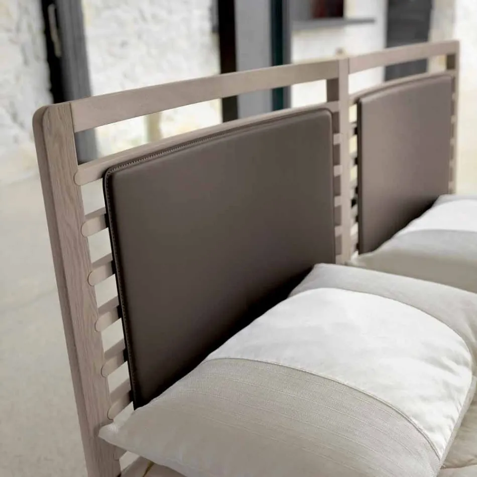 Letto matrimoniale made in Italy con base in noce massello Didimo Viadurini