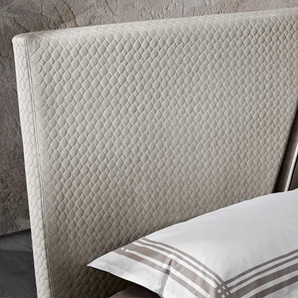 Letto Matrimoniale Moderno Imbottito Design Trapuntato o Liscio - Aftamo Viadurini