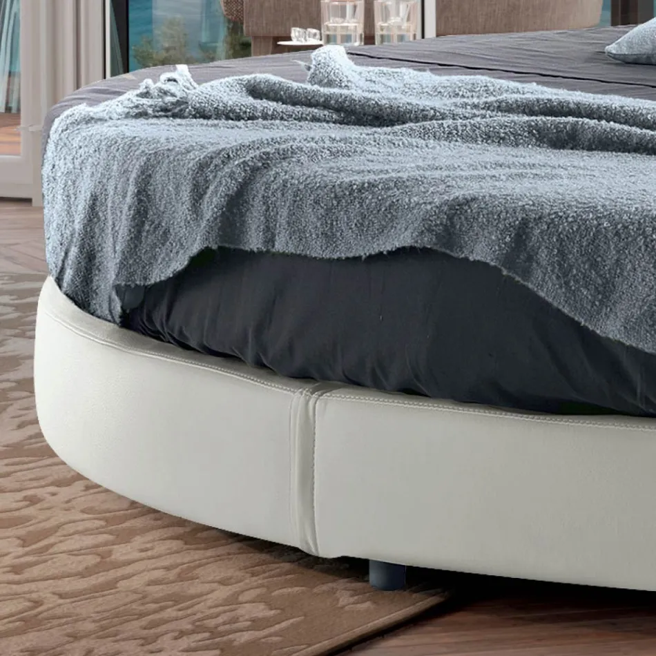 Letto Tondo Matrimoniale di Design Rivestito in Ecopelle - Faenza Viadurini