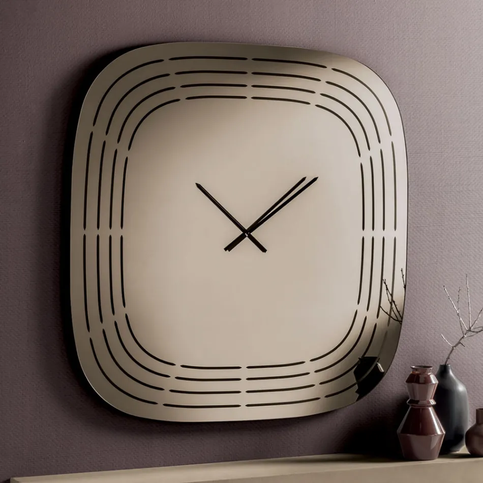 Orologio a Parete in Vetro Spechiato con Incisioni Laser Made in Italy - Cesira Viadurini