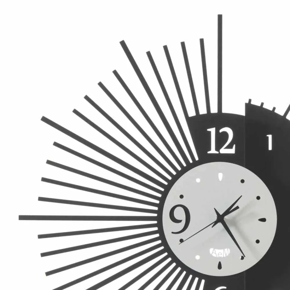 Orologio da Parete in Ferro Design Elegante Made in Italy - Aneto Viadurini