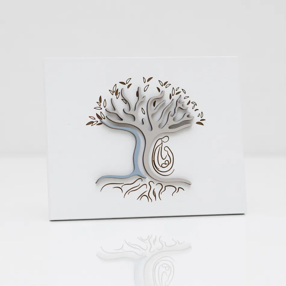Pannello Bianco Inciso a Laser con Albero e Famiglia Made in Italy - Helga Viadurini