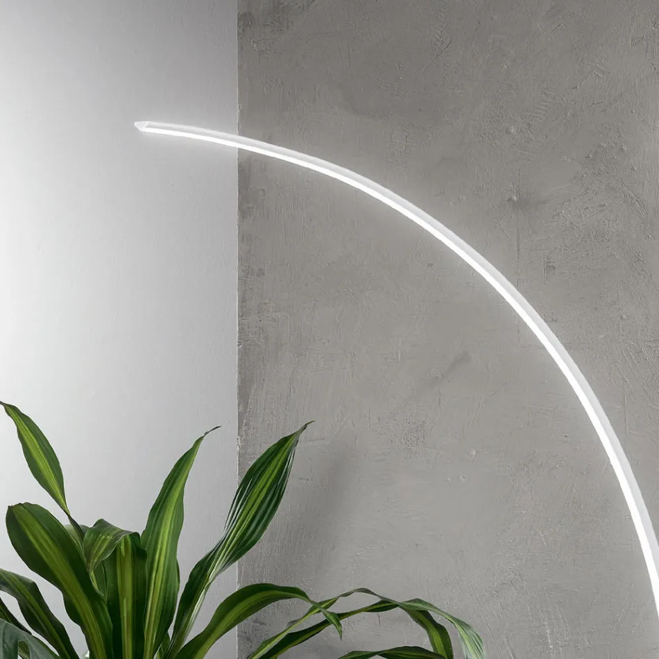 Piantana Moderna a LED Dimmerabile in Metallo Nero, Oro o Bianco - Gondola Viadurini