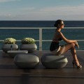 Pouf da esterno di design Pillow by Vondom in polietilene. 67x67 cm