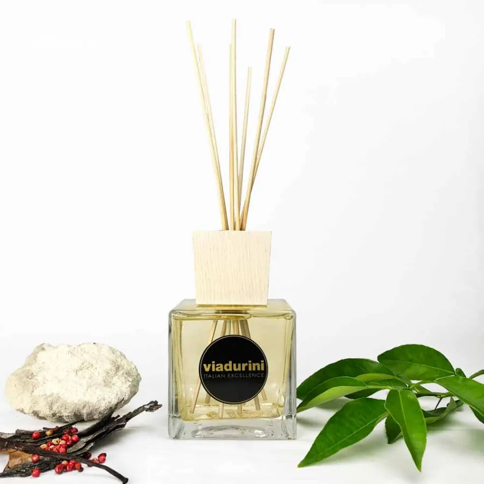 Profumatore Ambiente Fragranza Ambrata 500 ml con Bastoncini - Sassidimatera Viadurini