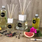 Profumatore Ambiente Fragranza Bamboo Lime 200 ml con Bastoncini - Ariadicapri Viadurini