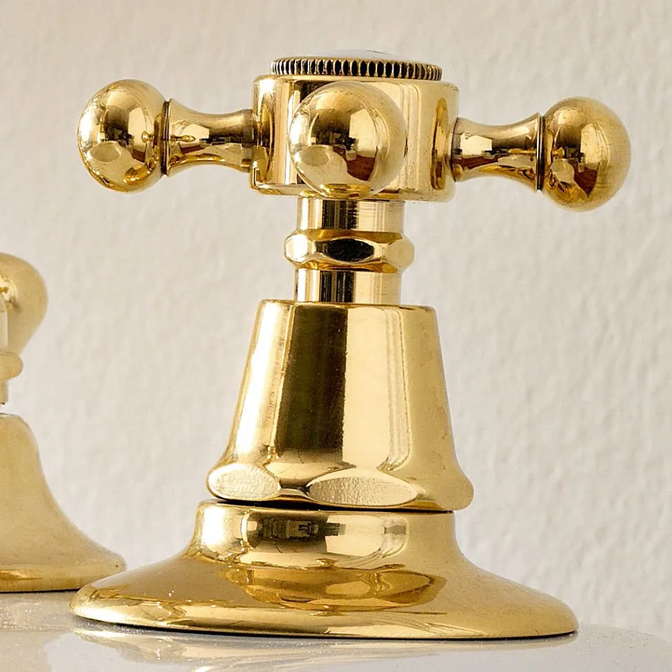 Rubinetteria Vintage da Bidet a 3 Fori in Ottone Vintage Made in Italy – Ursula Viadurini