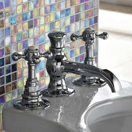 Rubinetteria Vintage da Bidet in Ottone Vintage a 3 Fori Made in Italy – Elisea Viadurini