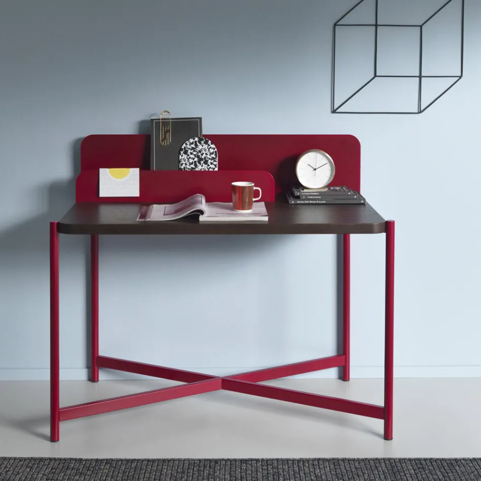 Scrittoio Moderno in Metallo Colorato e Legno Rovere di Design Italiano - Nadin Viadurini