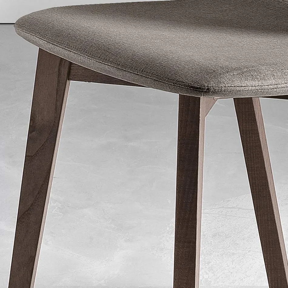 Sedia con Seduta in Monoscocca in Tessuto e Gambe in Legno Made in Italy - Nezoku Viadurini