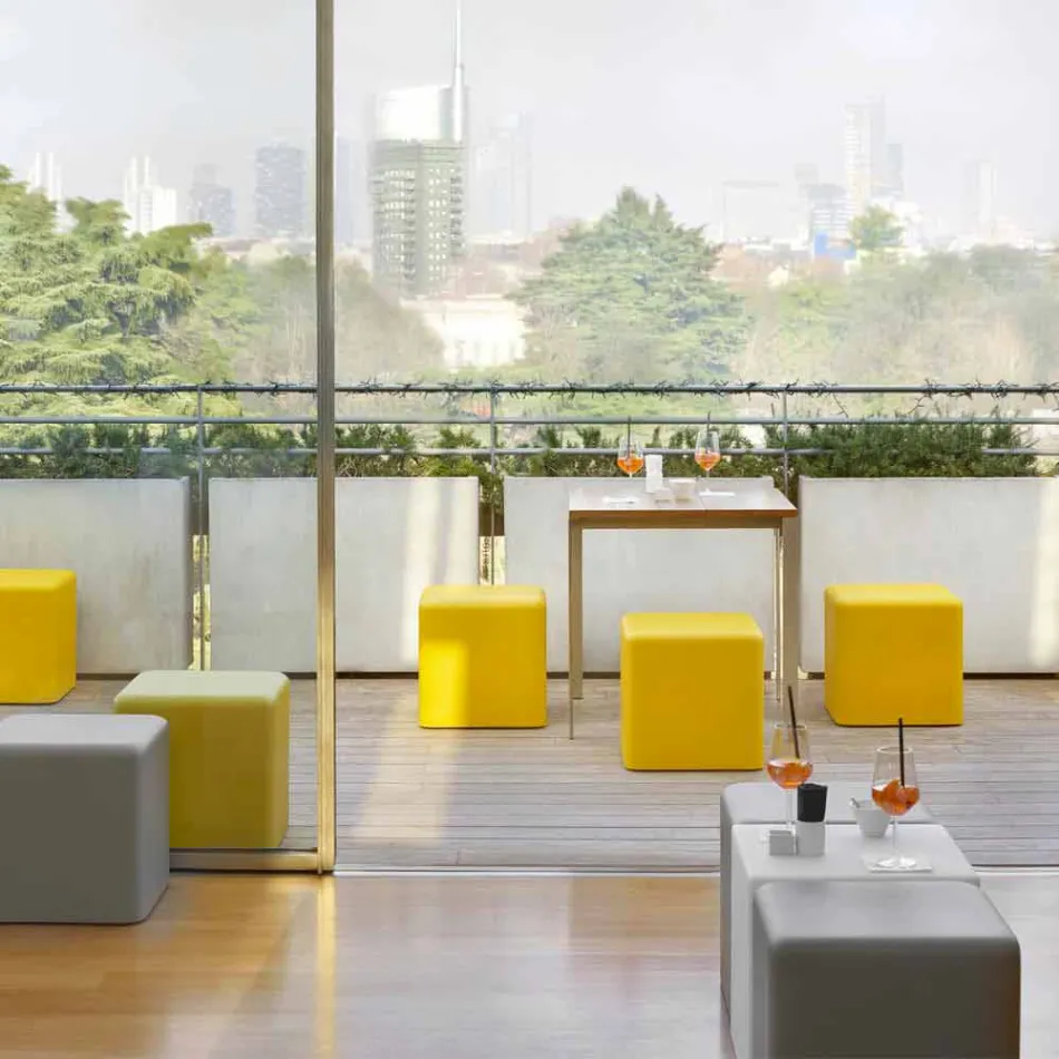 Sgabello cubo morbido poliuretano Slide Soft Cube di design made Italy Viadurini