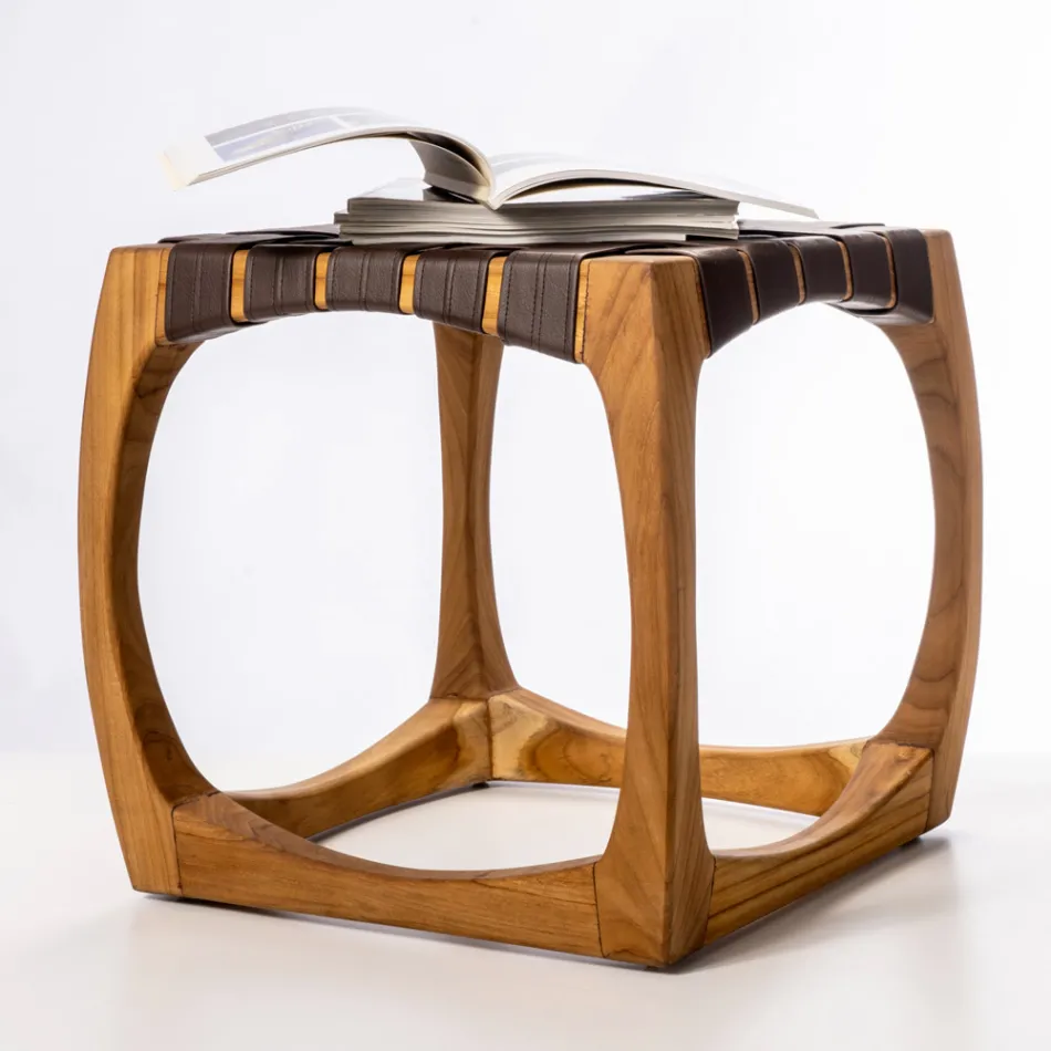 Sgabello da Bagno di Design Realizzato in Teak con Seduta Intrecciata - Yucca Viadurini