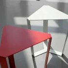 Tavolino da Esterno in Metallo Vari Colori, Design Moderno Italiano - Yasmine Viadurini