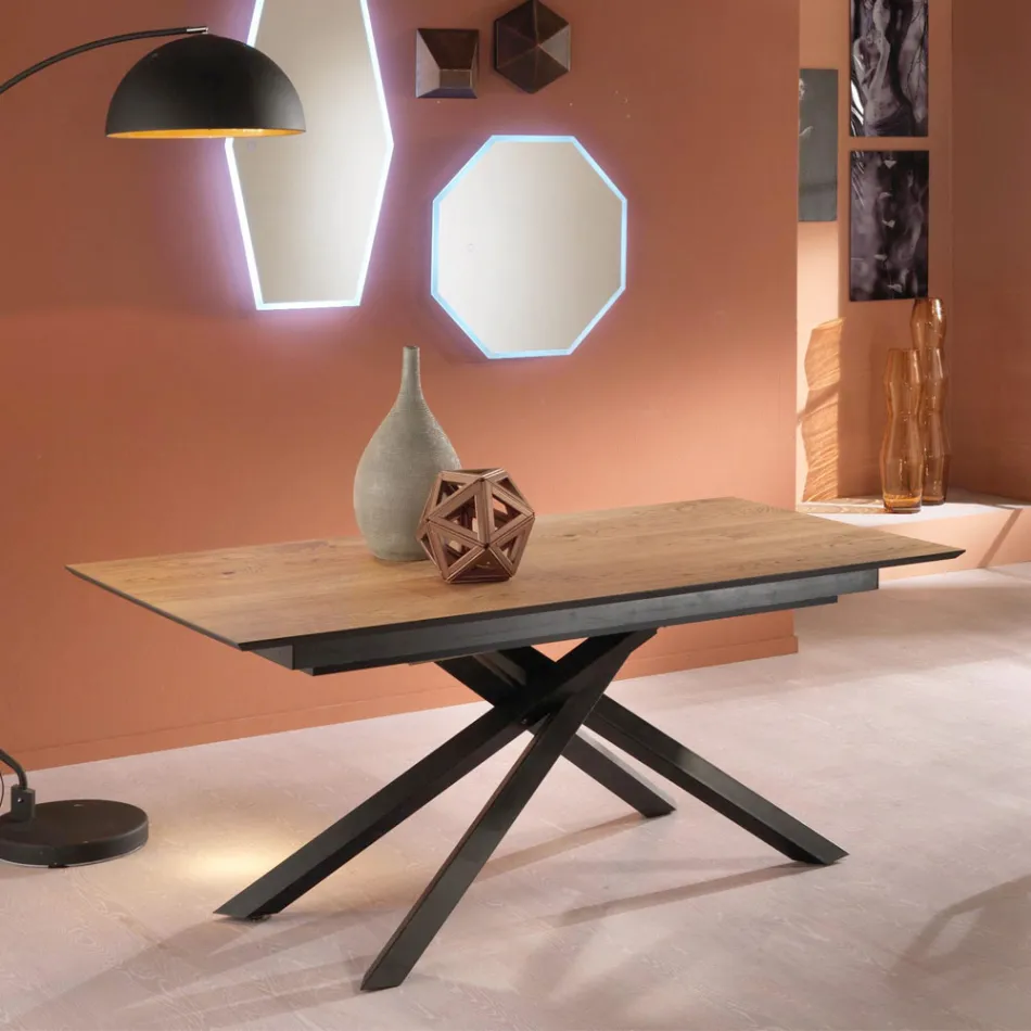 Tavolo allungabile di design con gambe in metallo, Lucera Viadurini