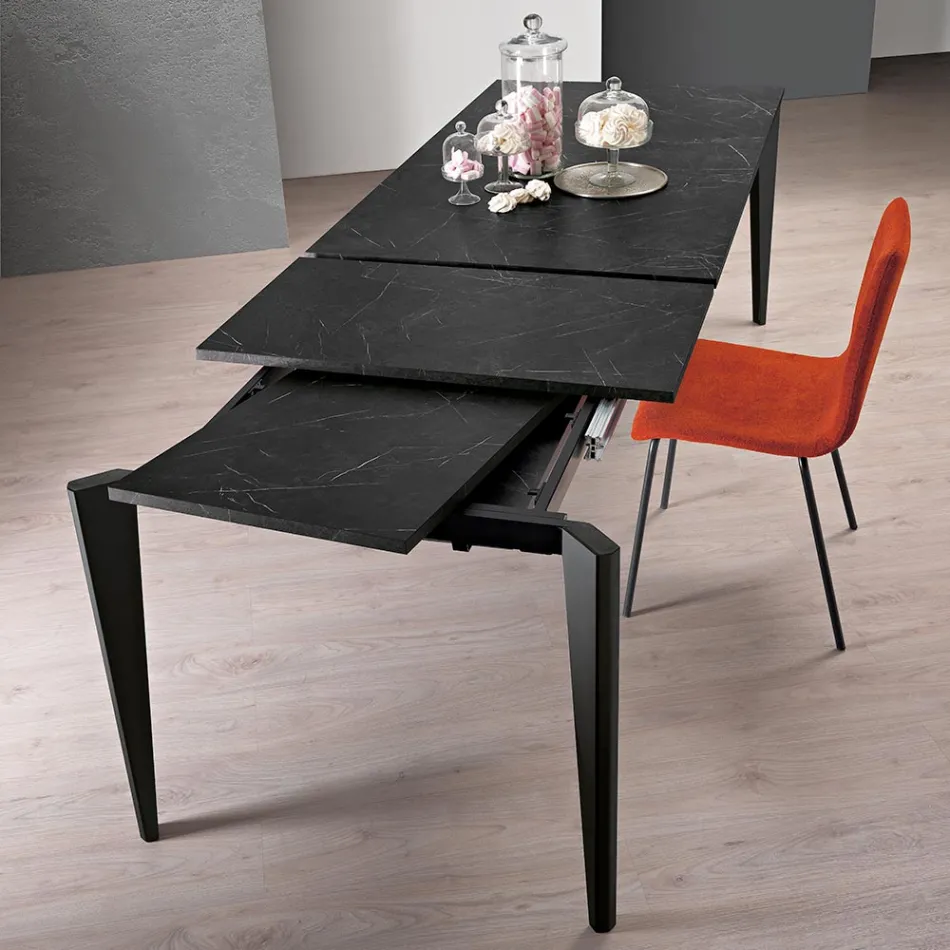 Tavolo Allungabile in Melaminico Finitura Marmo Nero Made in Italy - Ariel Viadurini